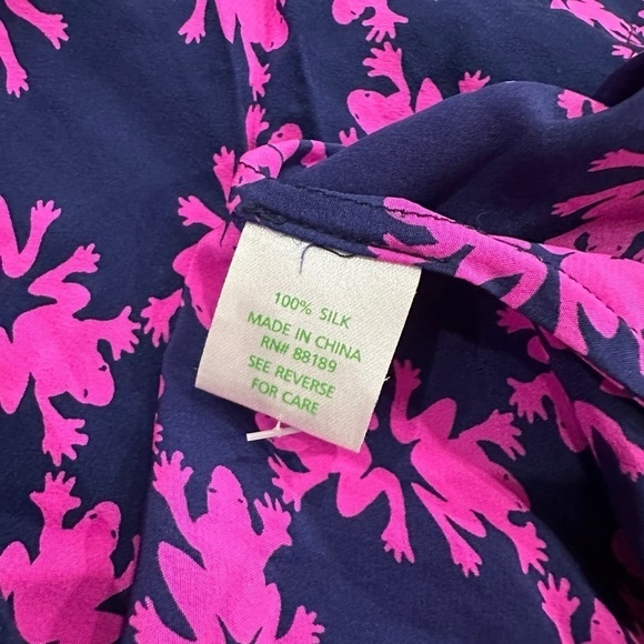 Lilly Pulitzer Elsa top Get Hoppy silk - Picture 8 of 8